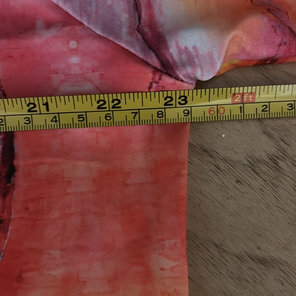 Colorful Art You Wear Long Sleeve Pullover XL - Picture 11 of 12